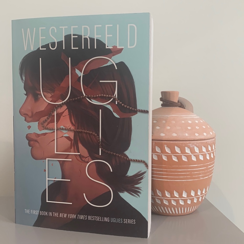 New: Uglies, By: Scott Westerfeld